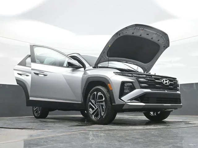 New 2026 Silver Hyundai SEL Plus image 32