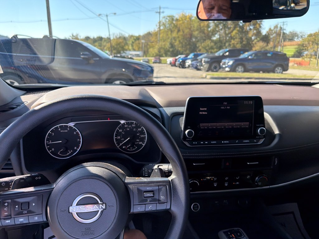 Used 2023 Gray Nissan S image 20