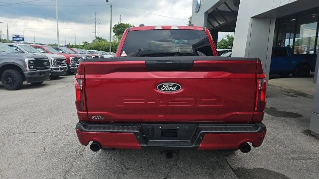 New 2026 Ruby Red Metallic Tinted Clearcoat Ford STX Lobo 4WD image 23