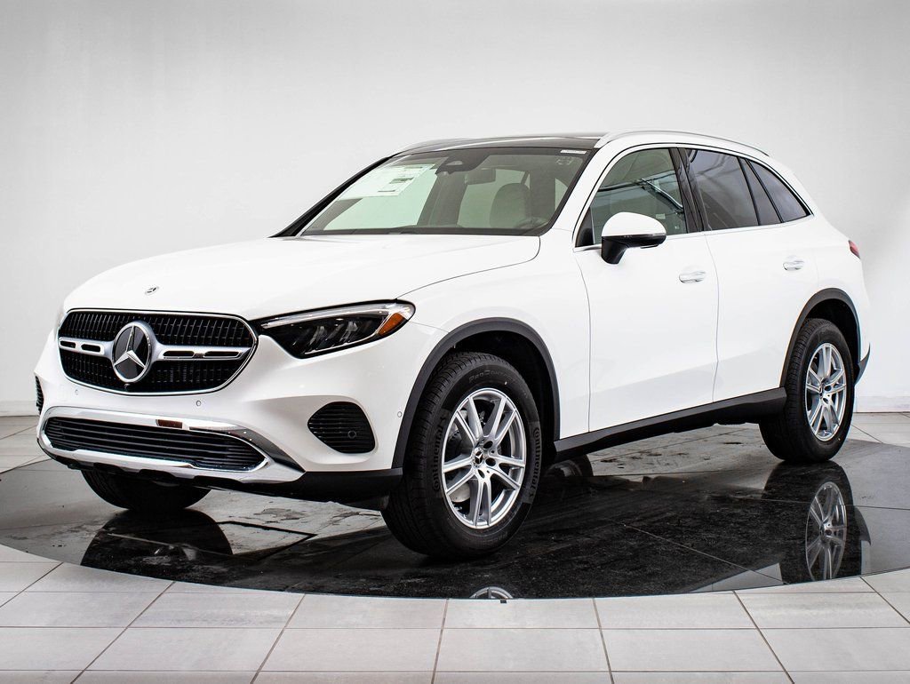 2025 Mercedes-Benz GLC GLC 300 4MATIC's photo
