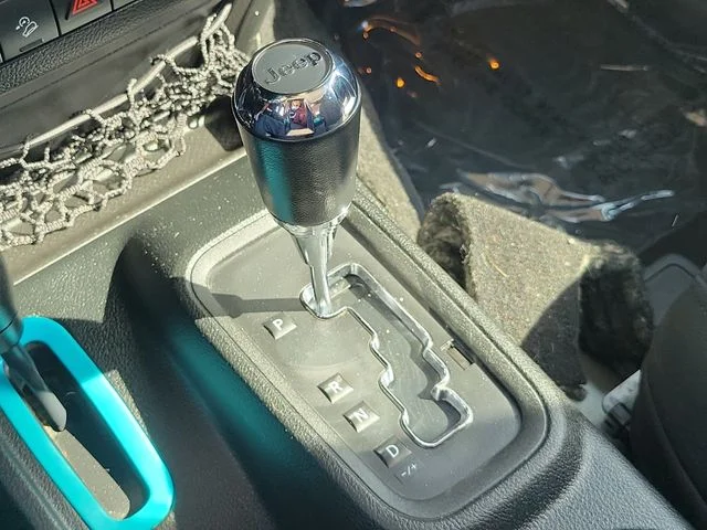 Used 2017 White Jeep Sport image 31
