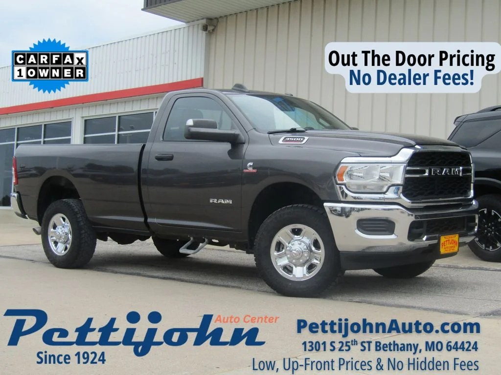 Used 2021 Gray Ram Tradesman image 1