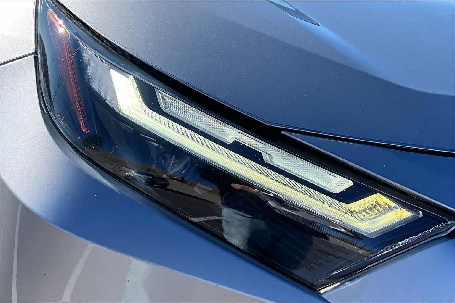 Used 2022 Silver Sky Metallic Toyota Hybrid Limited image 28
