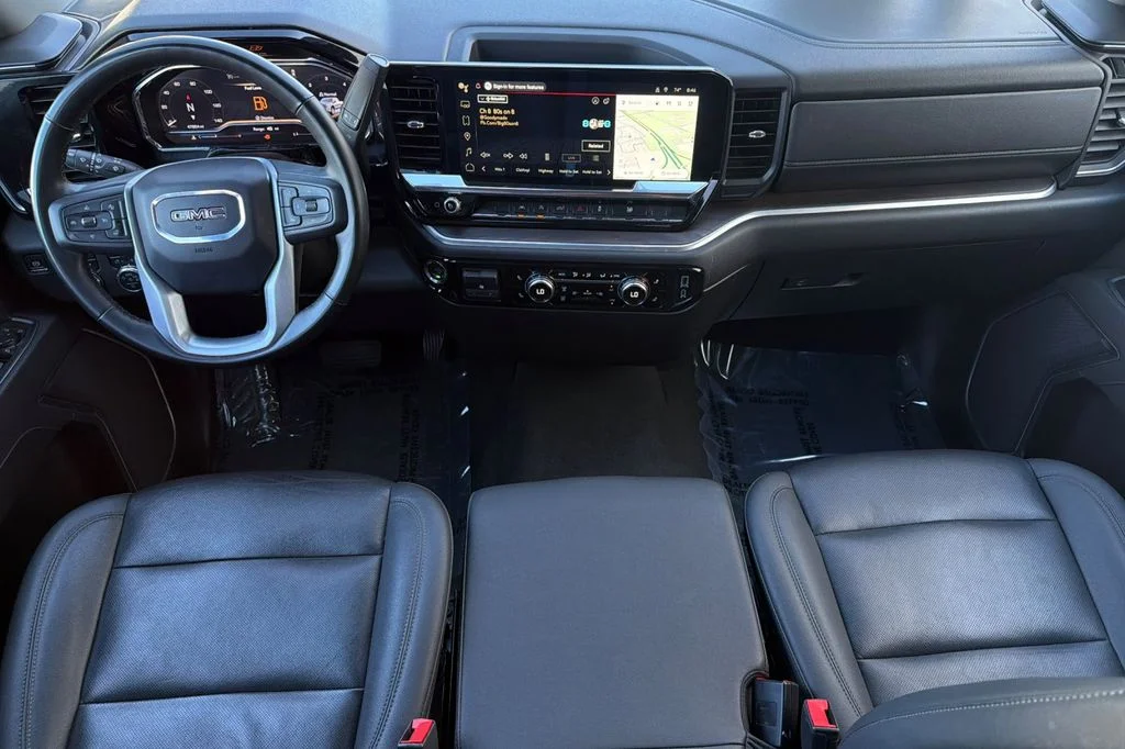 Used 2025 Summit White GMC SLT image 15