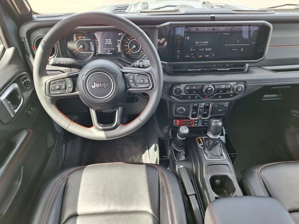 Used 2024 Anvil Clearcoat Jeep Rubicon image 11