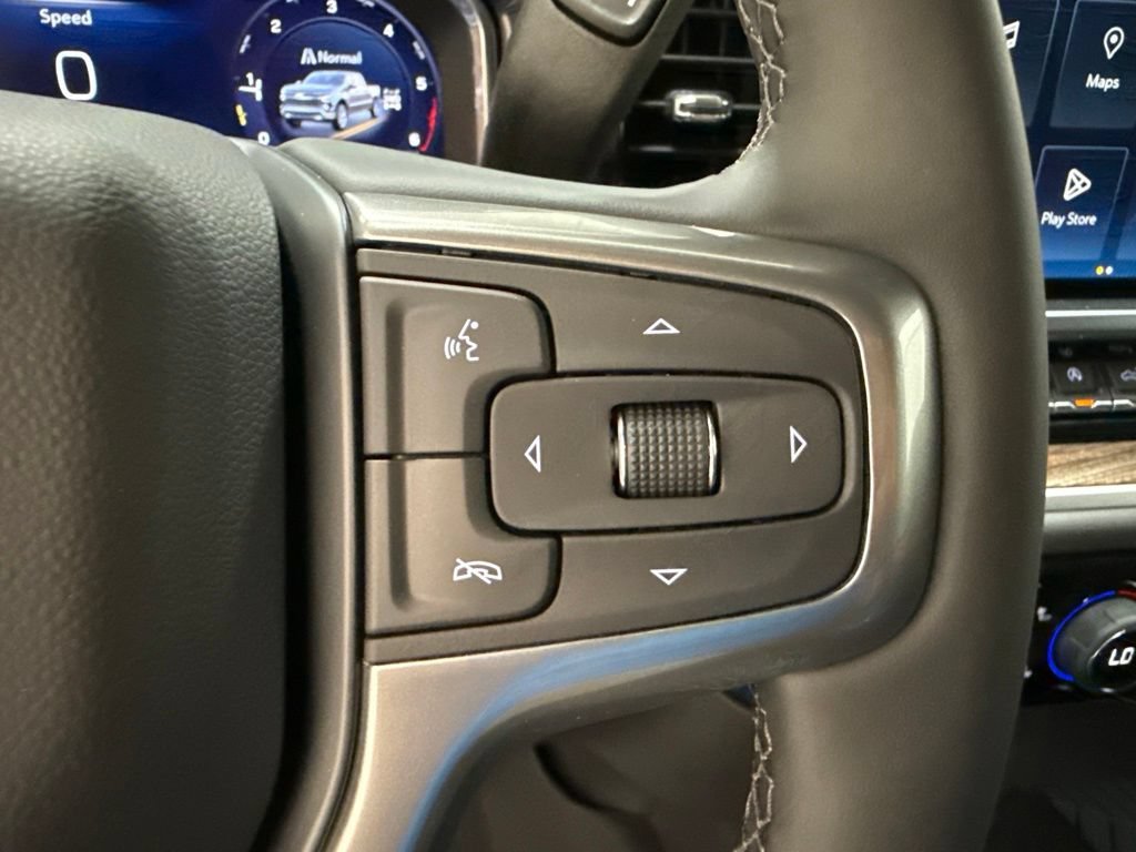 New 2026 Summit White Chevrolet LT image 13