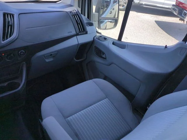 Used 2018 Silver Ford Base image 15