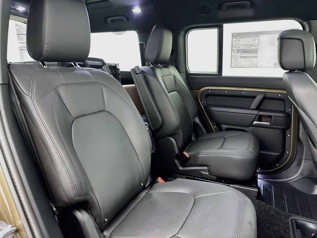 New 2026 Gondwana Stone Land Rover X-Dynamic SE image 28