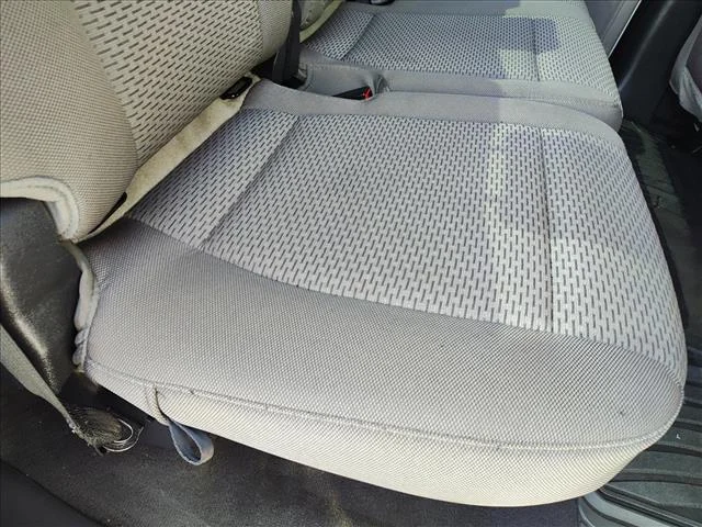 Used 2022 White Ford CREW XLT image 31