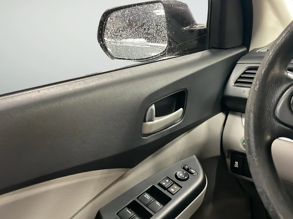 Used 2013 Gray Honda LX image 32