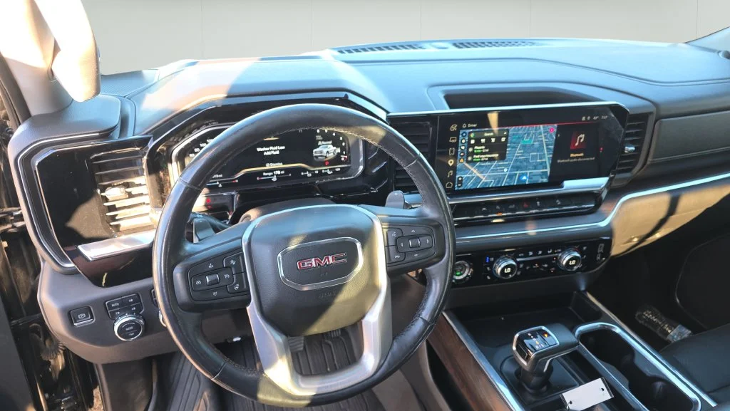 Used 2023 Black GMC SLT image 15