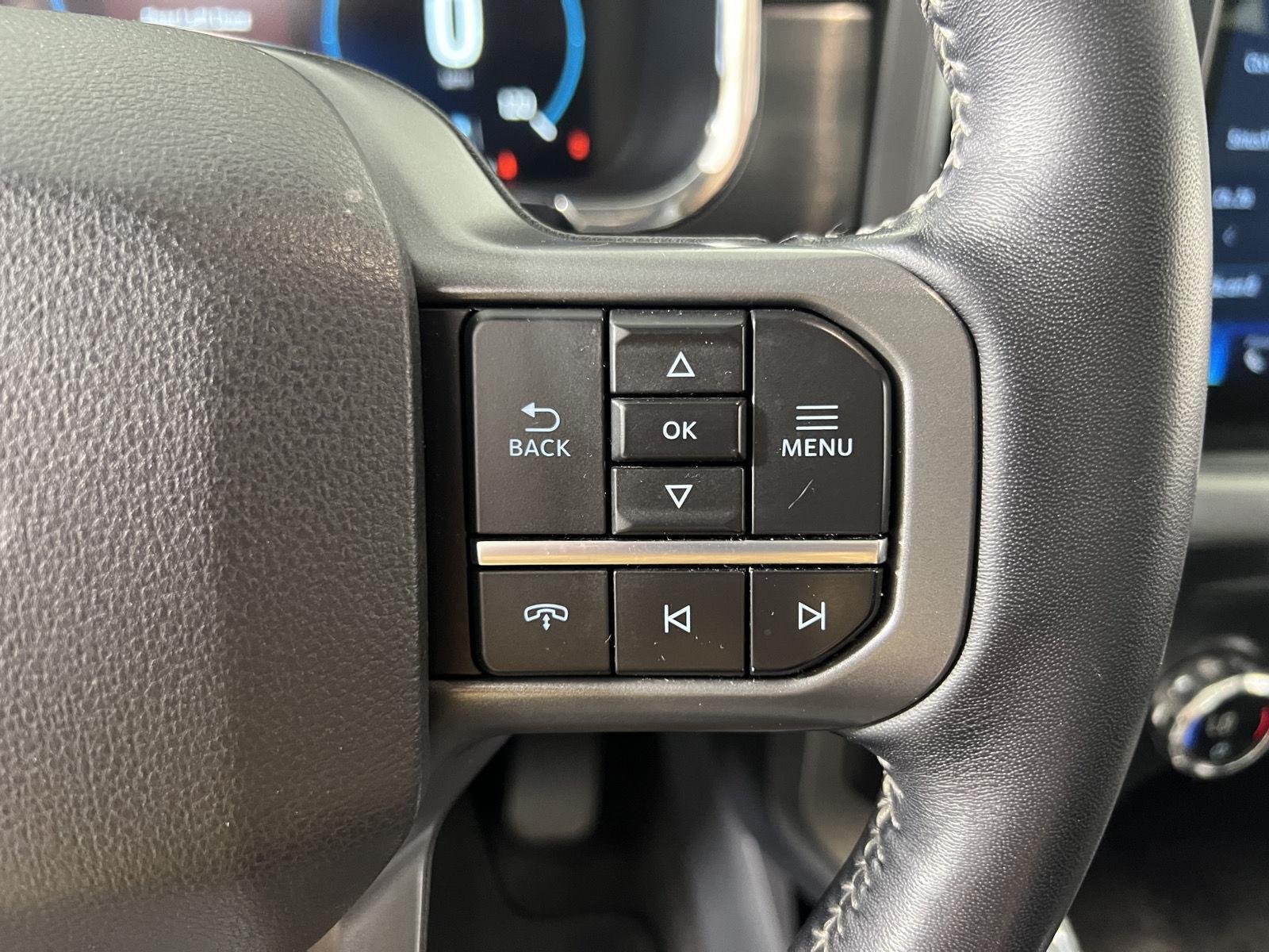 Used 2021 Agate Black Ford LARIAT image 16