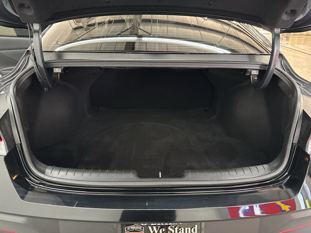 2025 Hyundai Elantra SEL - Photo 31