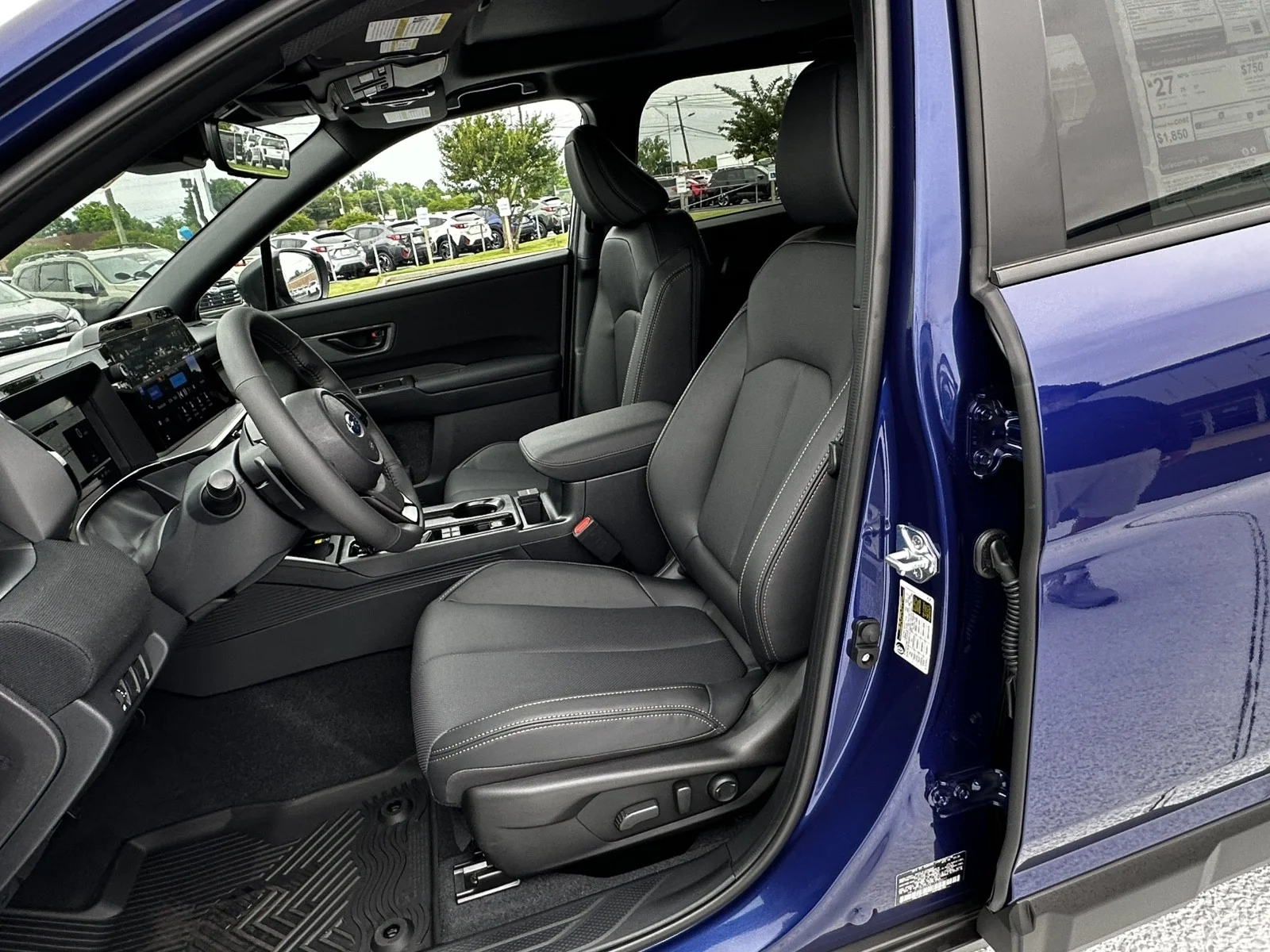 New 2026 SAPPHIRE BLUE PEARL Subaru Limited image 12