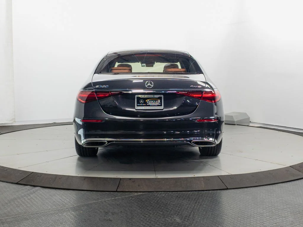 Certified Used 2024 Graphite Gray Metallic Mercedes-Benz S 580 image 34