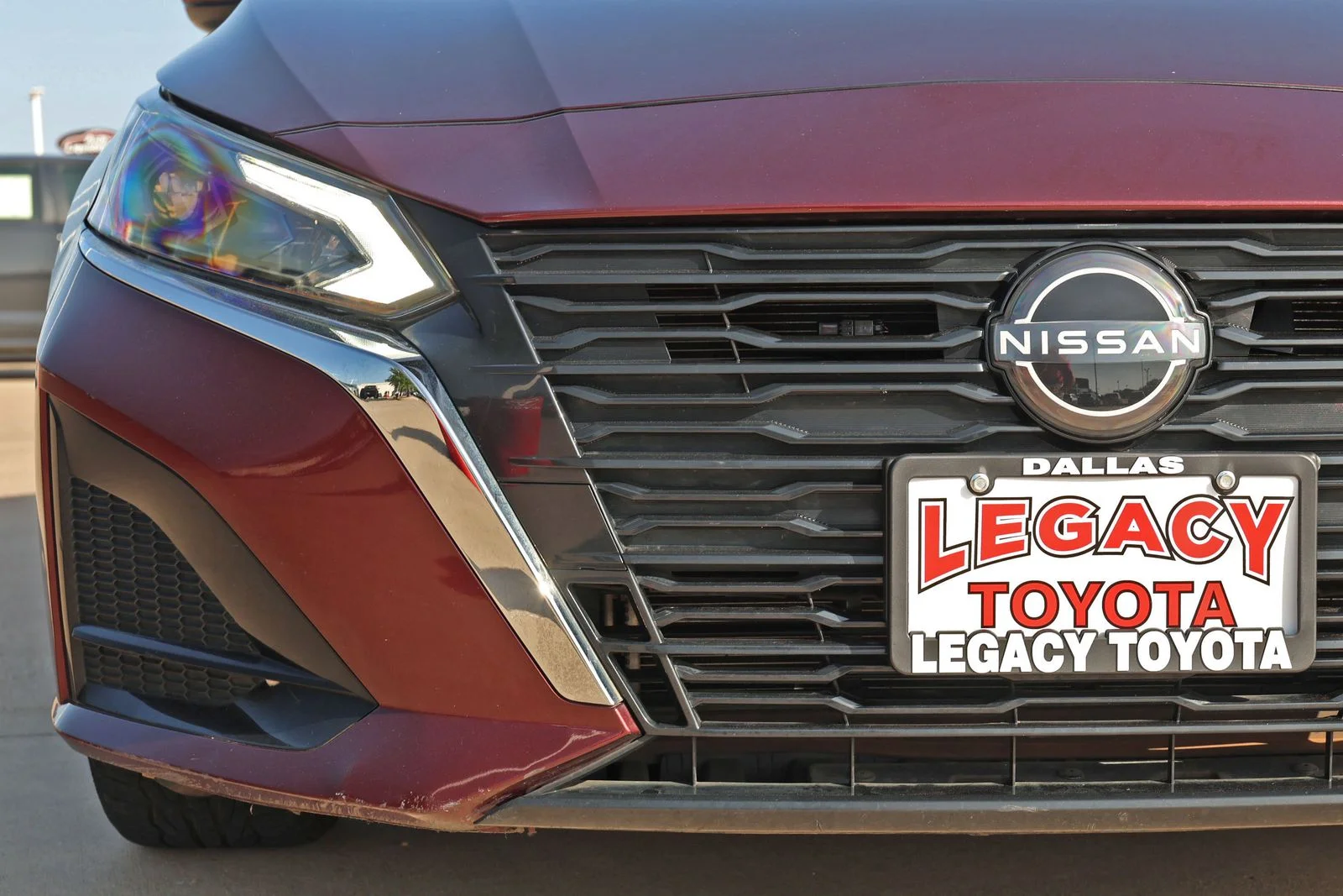 Used 2023 Red Nissan 2.5 SV image 8