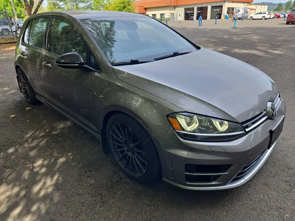 2016 Volkswagen Golf R