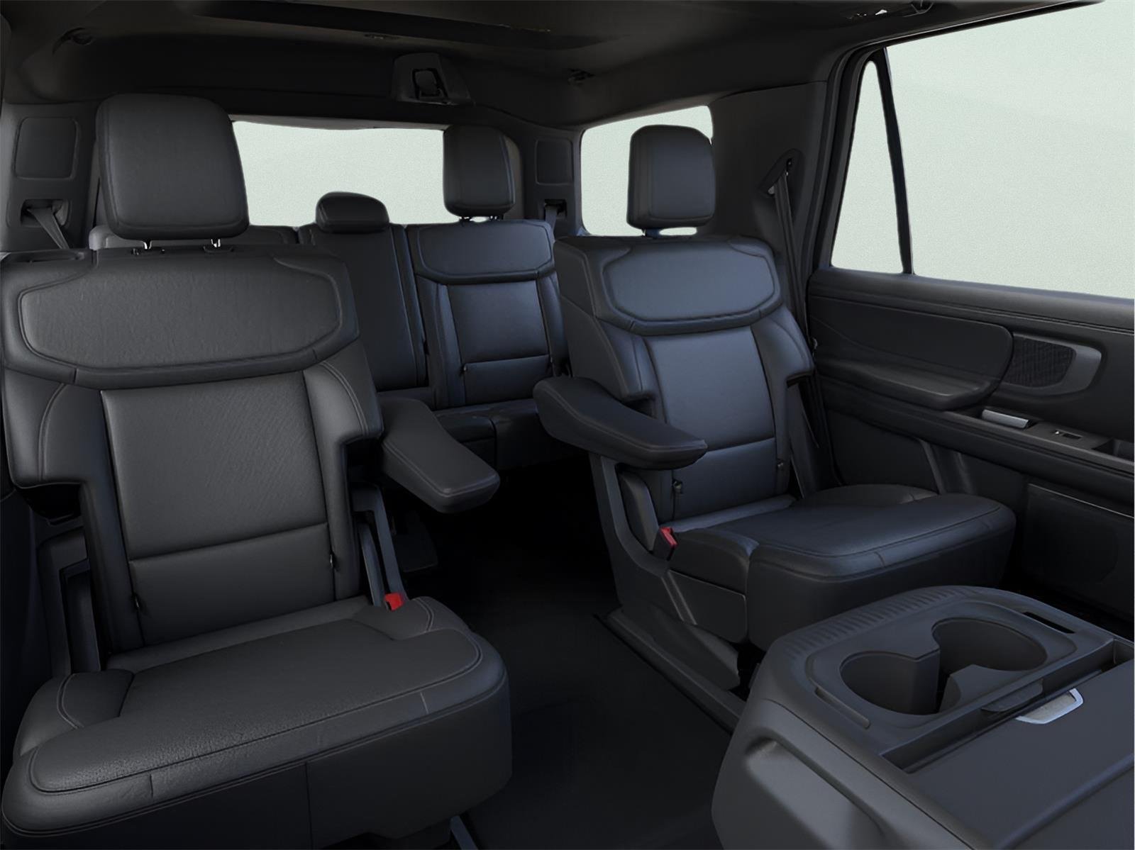 New 2026 Star White Metallic Tri-Coat Ford Platinum® image 11