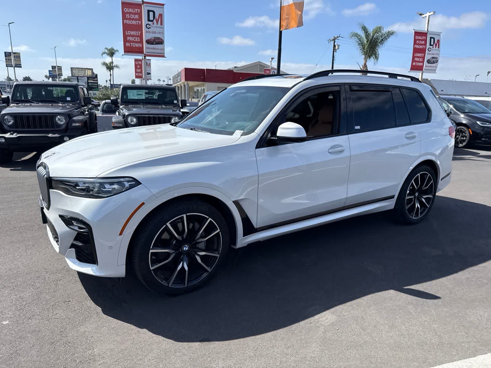 Used 2019 Mineral White Metallic BMW xDrive50i image 24
