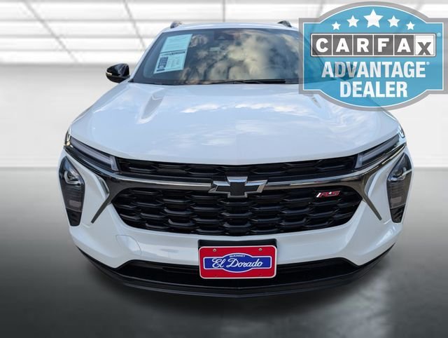 Used 2025 Summit White Chevrolet 2RS image 25