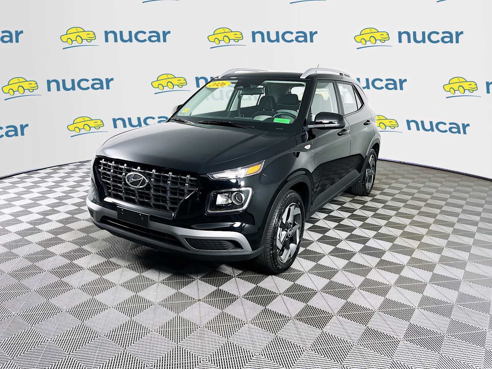 Used 2026 Onyx Black Hyundai SEL image 3