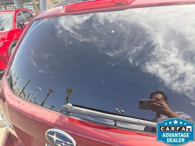 Used 2016 Venetian Red Pearl Subaru 2.5i Premium image 6