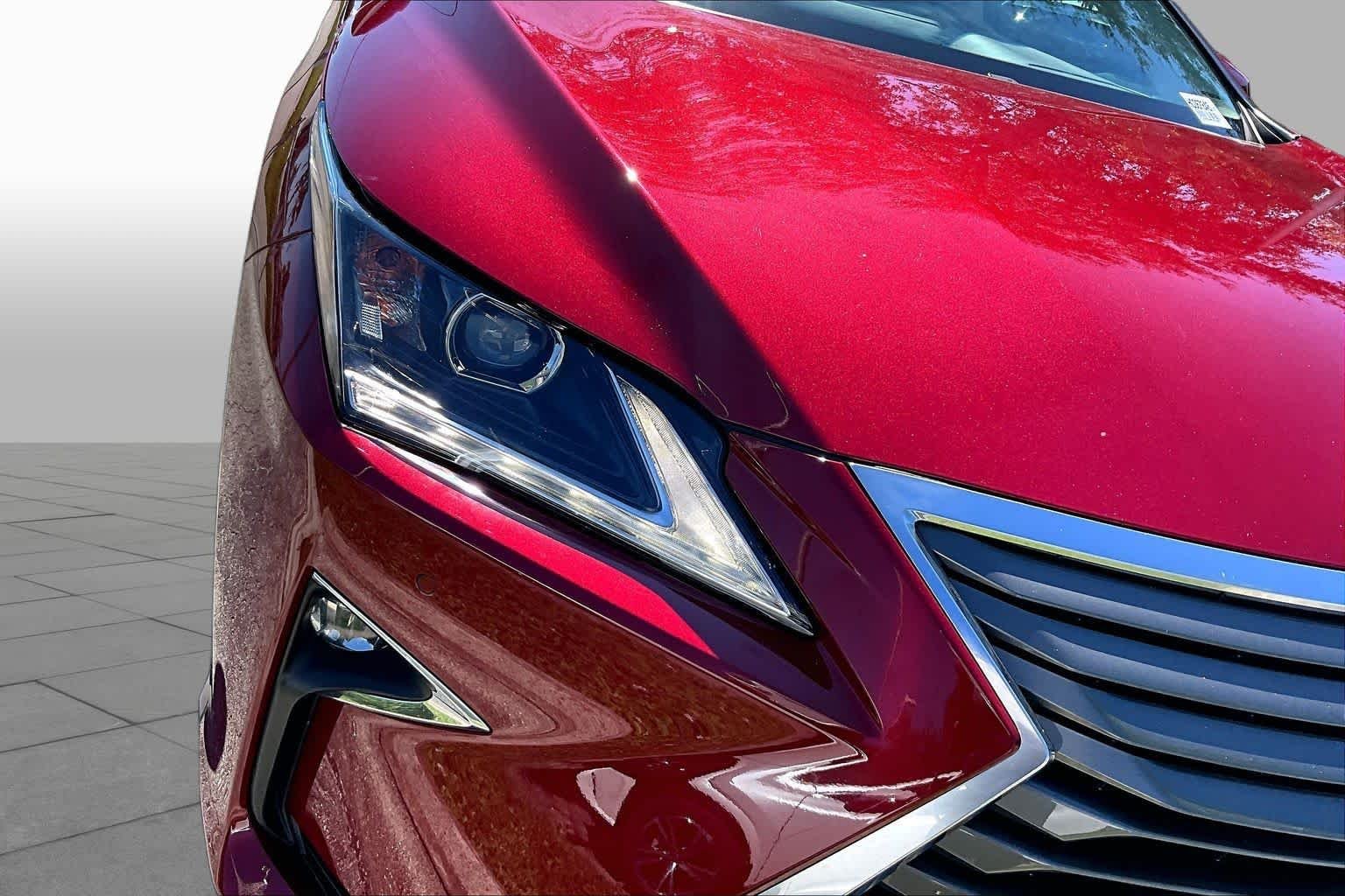 Used 2017 Matador Red Mica Lexus  image 28