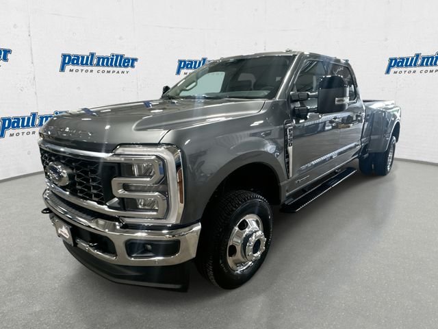 New 2026 Gray Ford Lariat image 1