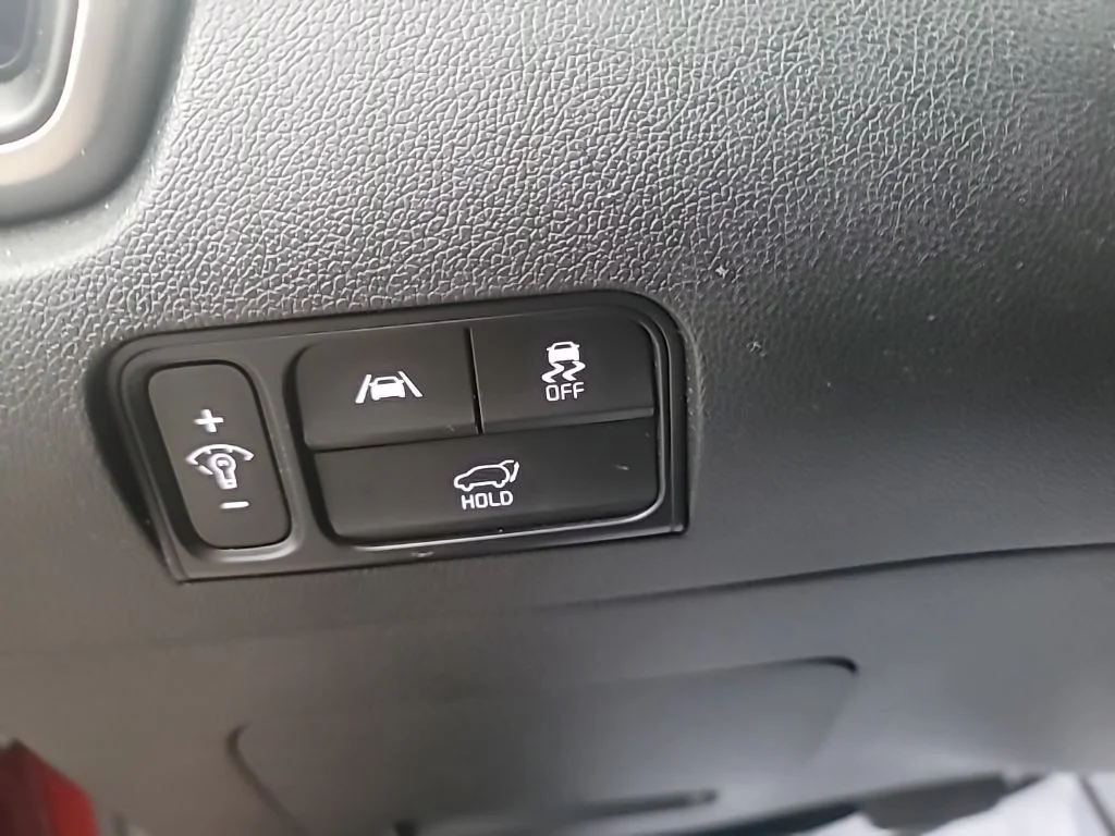 Used 2021 Red Kia EX image 13