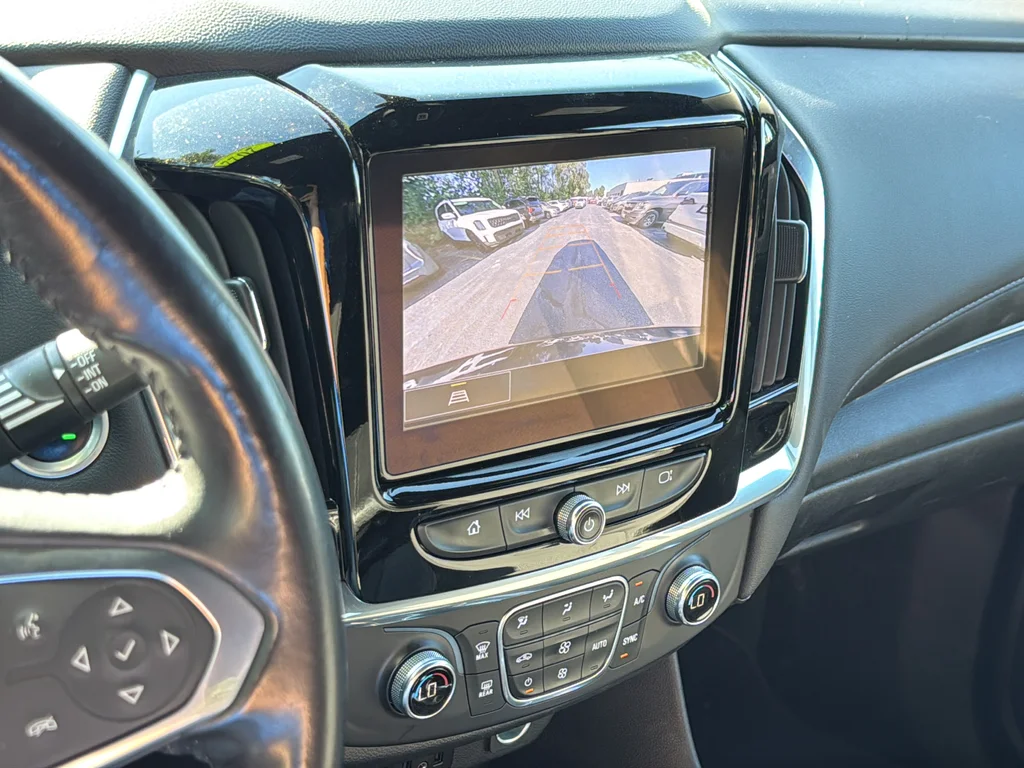 Used 2022 Blue Chevrolet LT image 15