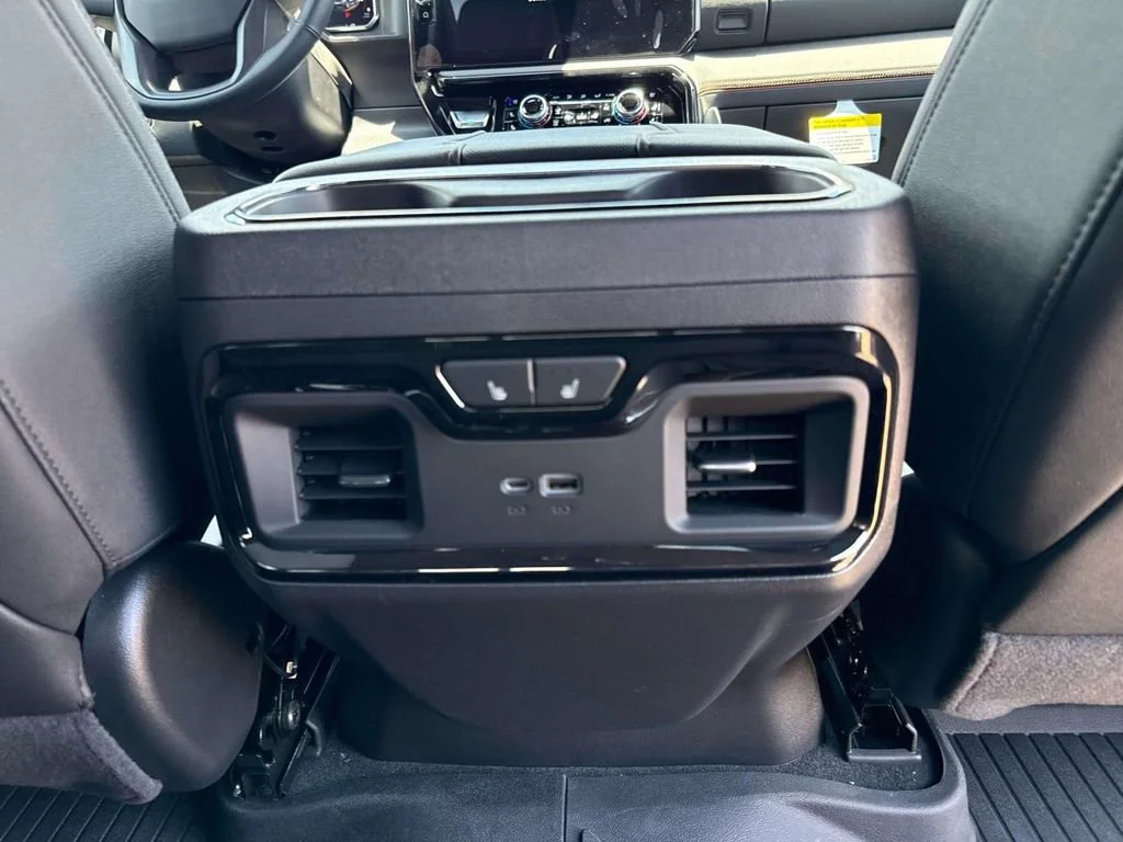 2026 GMC Sierra 1500 AT4 - Photo 18