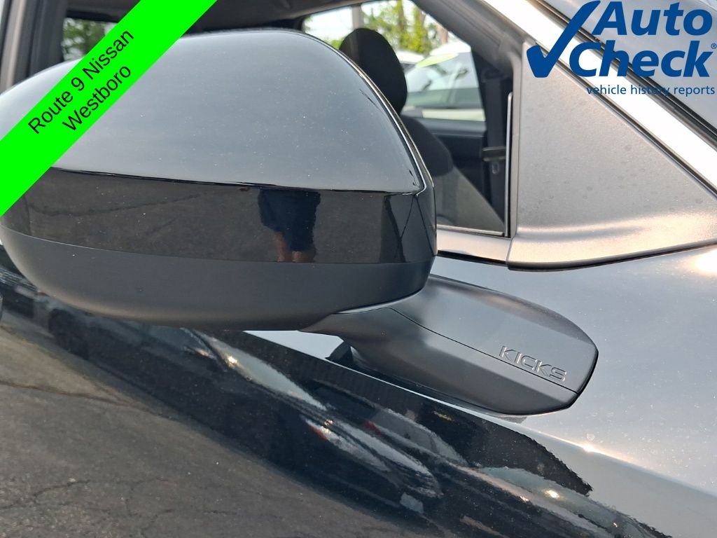 Used 2026 Black Nissan SV image 4