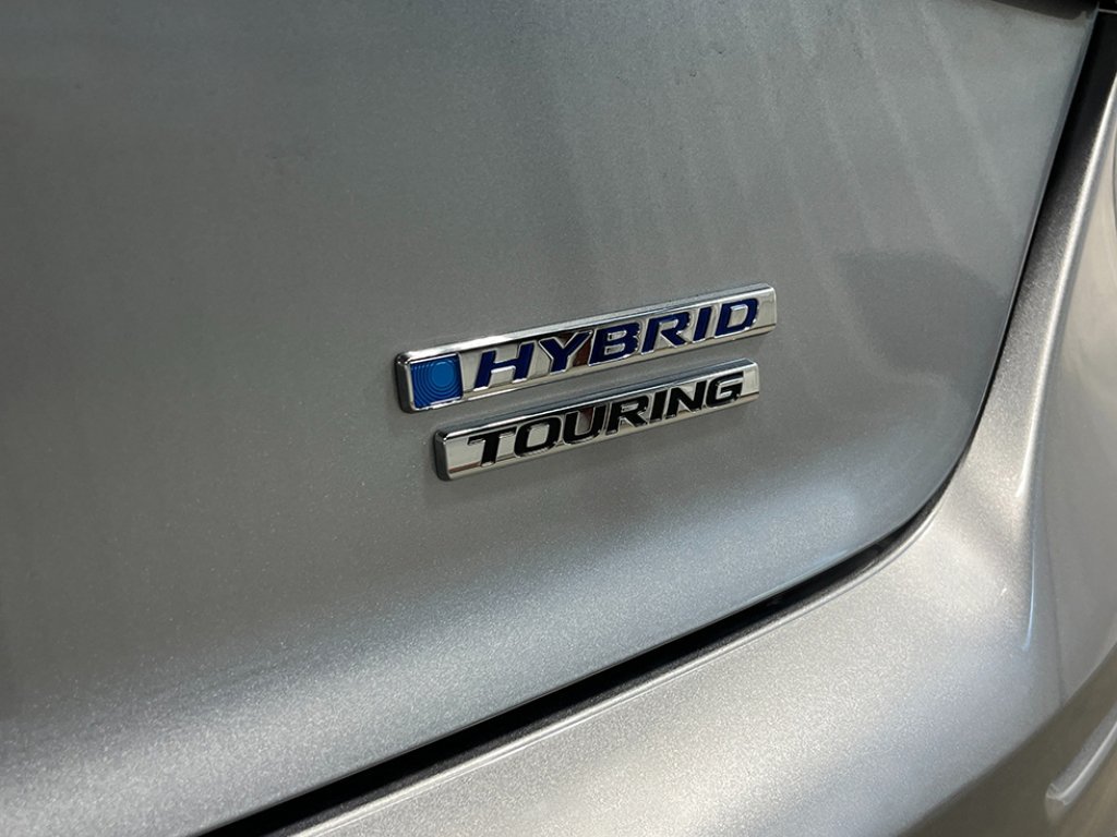 New 2026 Solar Silver Metallic Honda Touring image 10