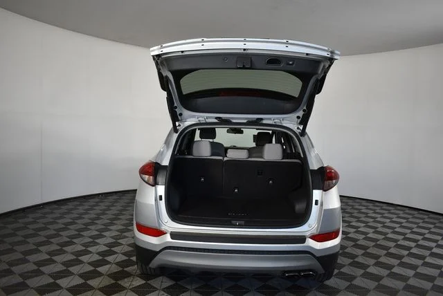 Used 2017 Silver Hyundai Sport image 22