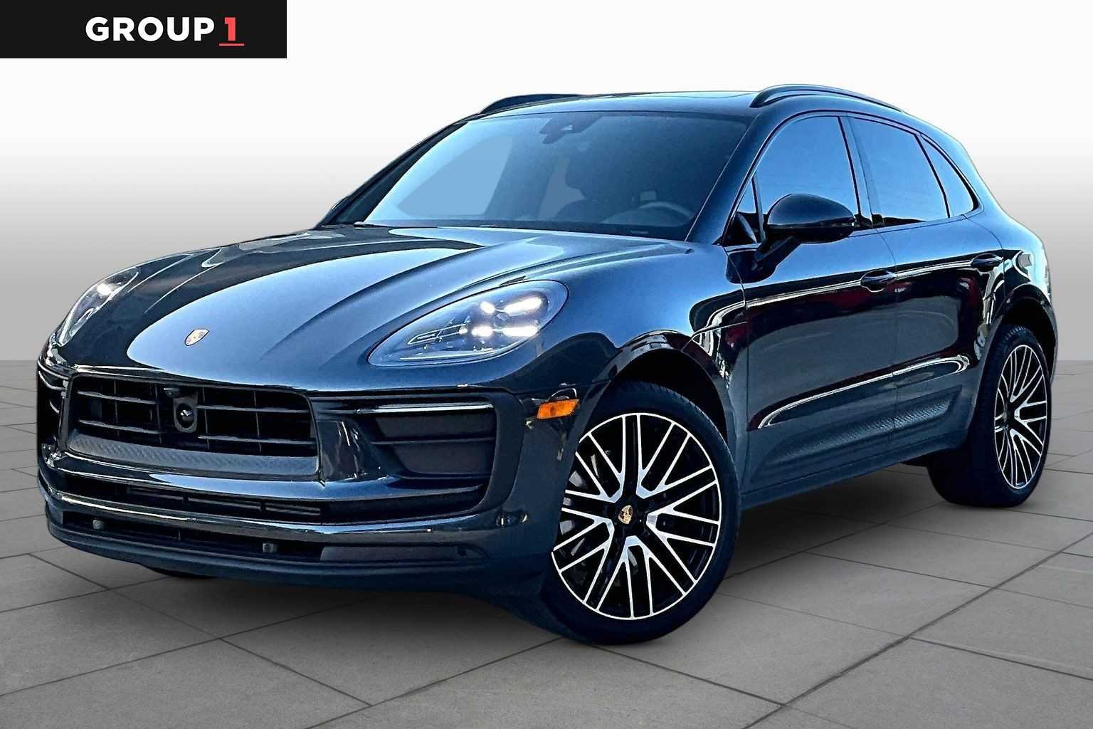 2026 Porsche Macan Base