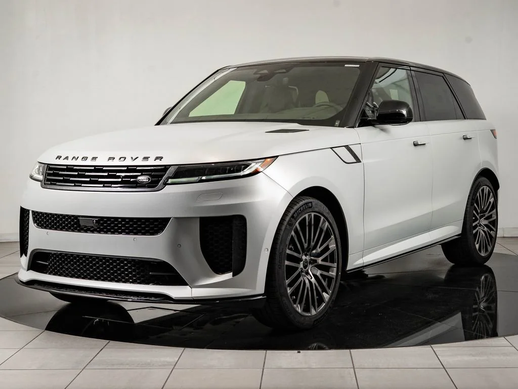 2026 Land Rover Range Rover Sport's photo