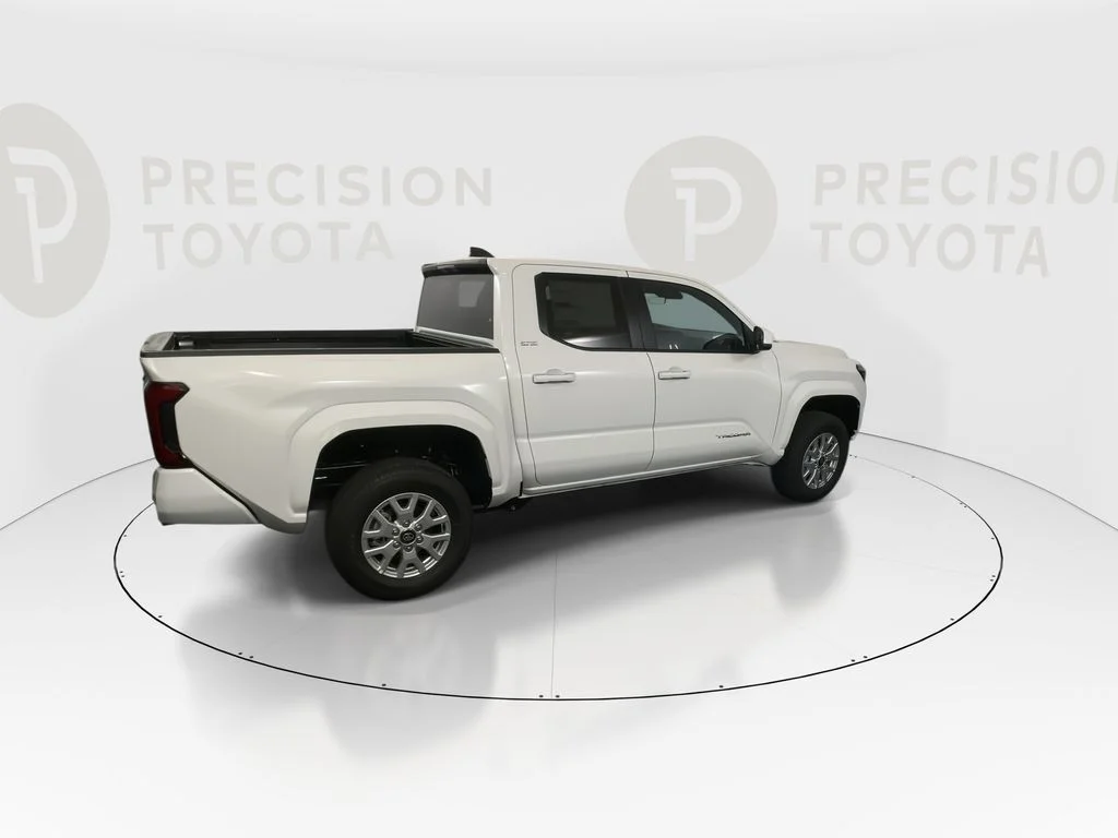 New 2026 Ice Cap Toyota SR5 image 20
