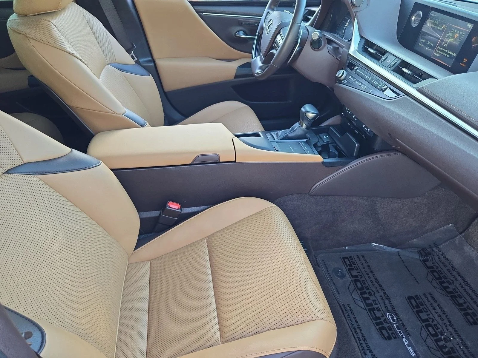 Used 2021 Eminent White Pearl Lexus ES 350 image 21