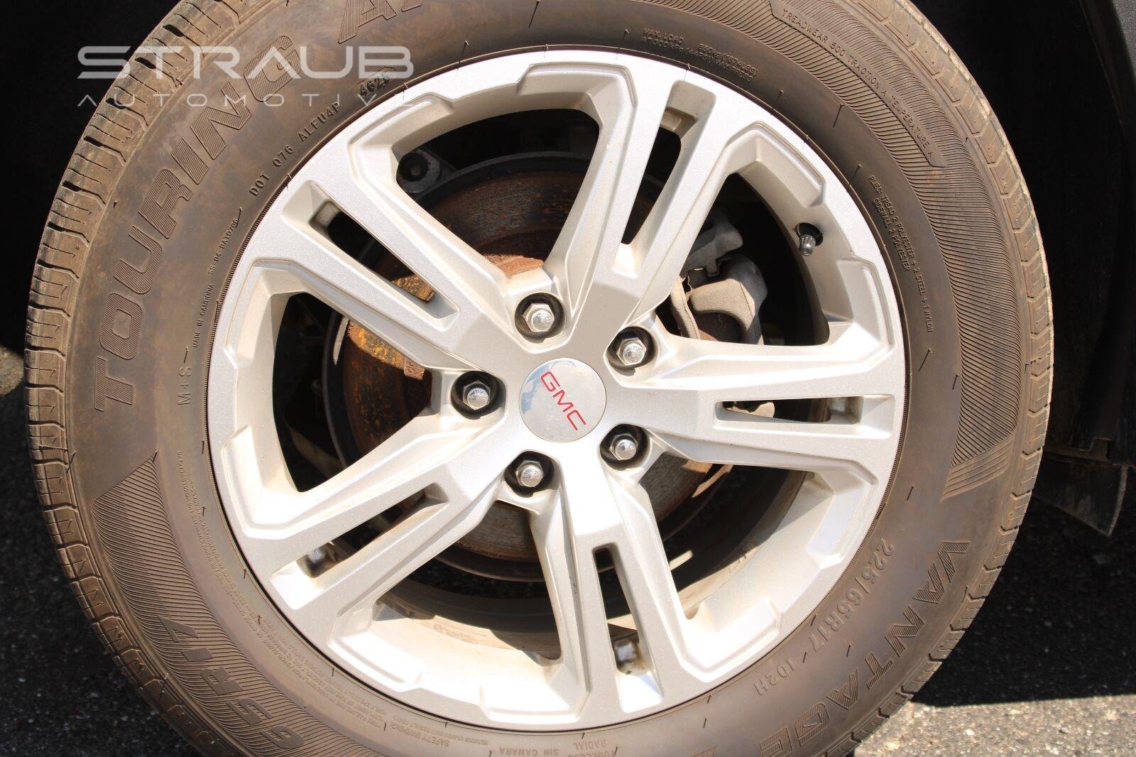 Used 2019 Coppertino Metallic GMC SLE image 11