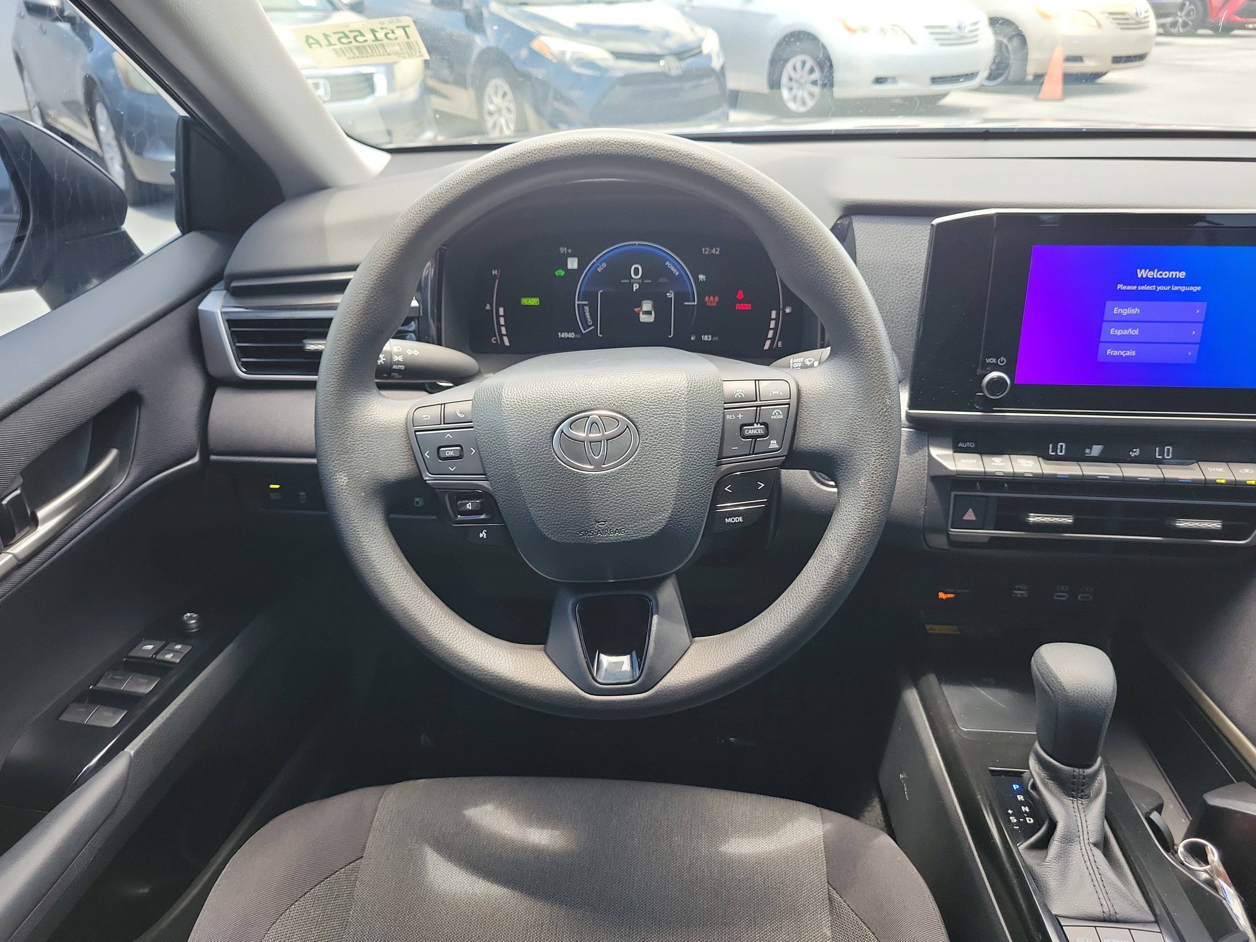 Used 2025 Underground Toyota LE image 16