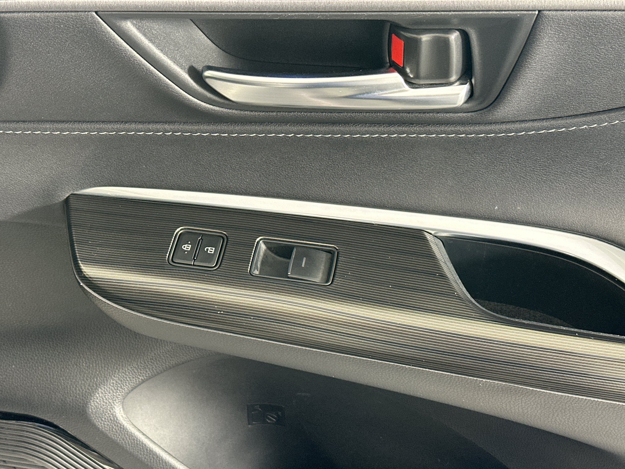 Used 2021 Titanium Toyota Limited image 29