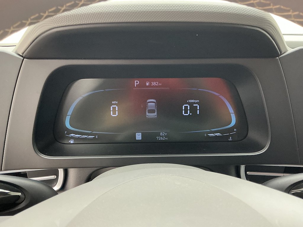 Used 2025 Ecotronic Gray Pearl Hyundai SEL Sport image 11