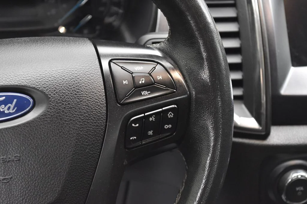 Used 2021 Gray Metallic Ford XLT image 10