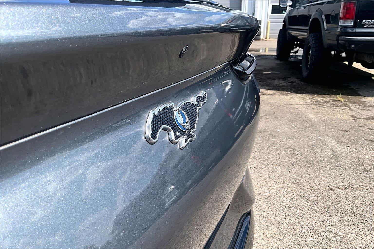 Used 2023 Carbonized Gray Metallic Ford Premium image 33