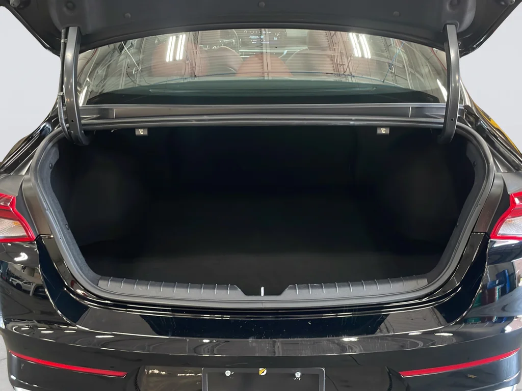 Used 2024 Black Kia GT-Line image 35