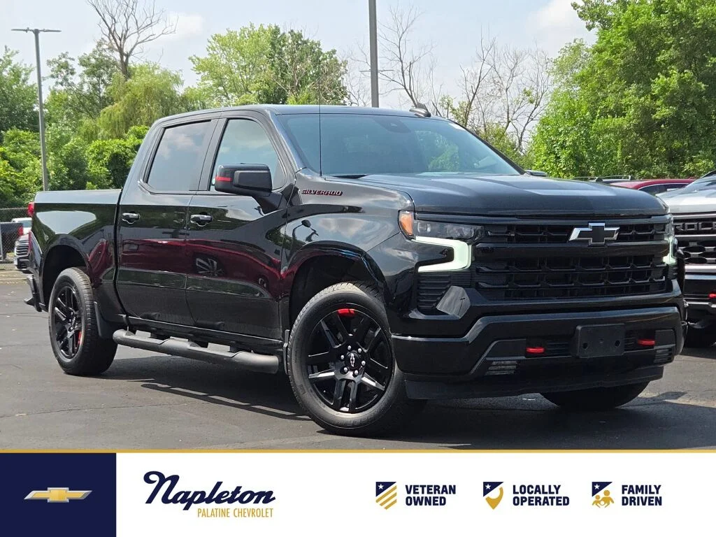 Used 2025 Black Chevrolet RST image 1