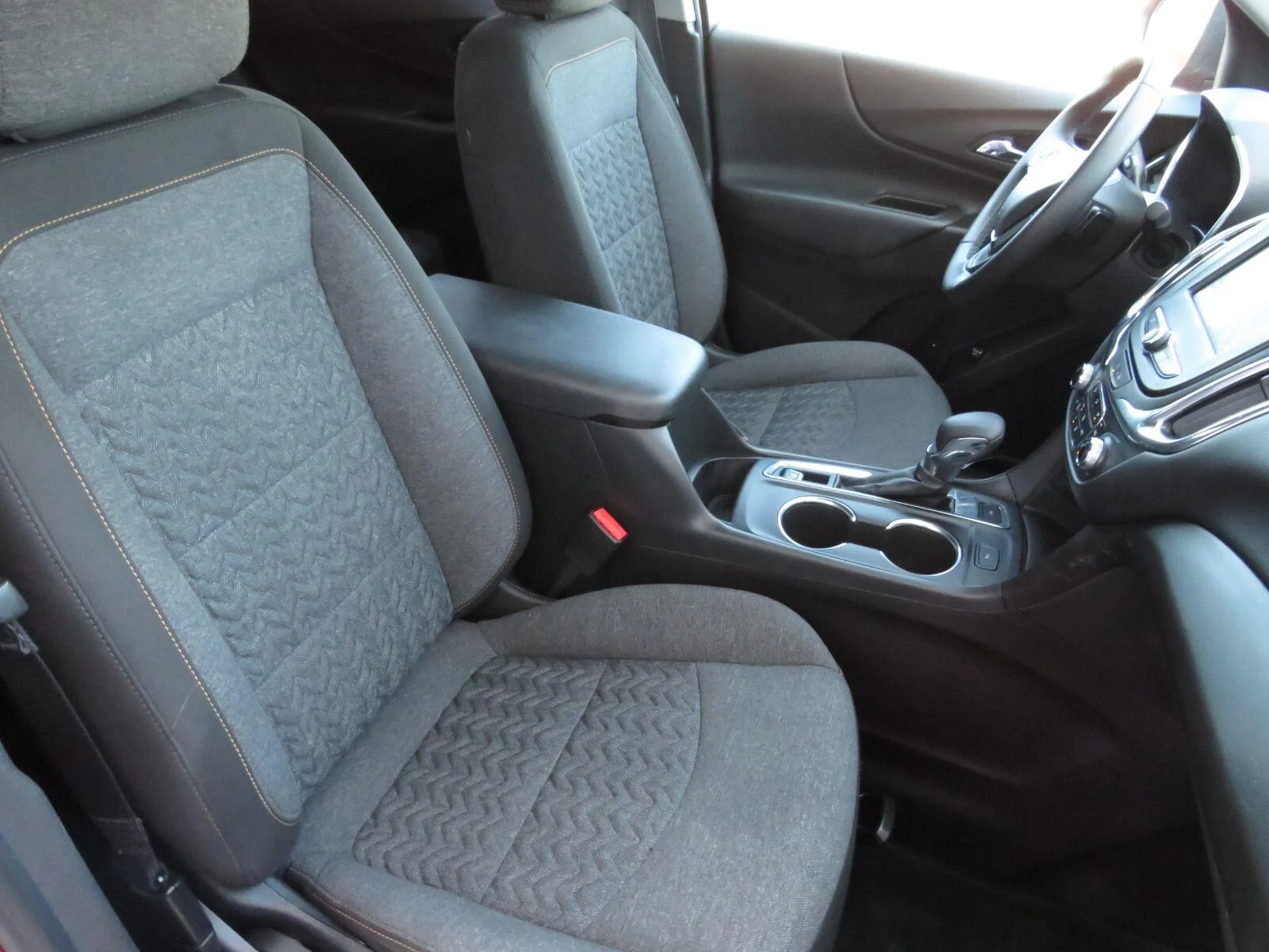 Used 2024 Radiant Red Tintcoat Chevrolet LT image 28