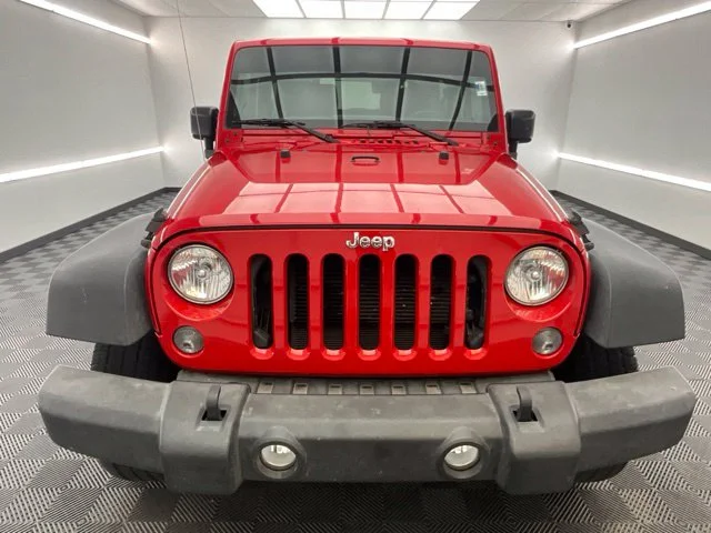 Used 2014 Red Jeep Sport image 2