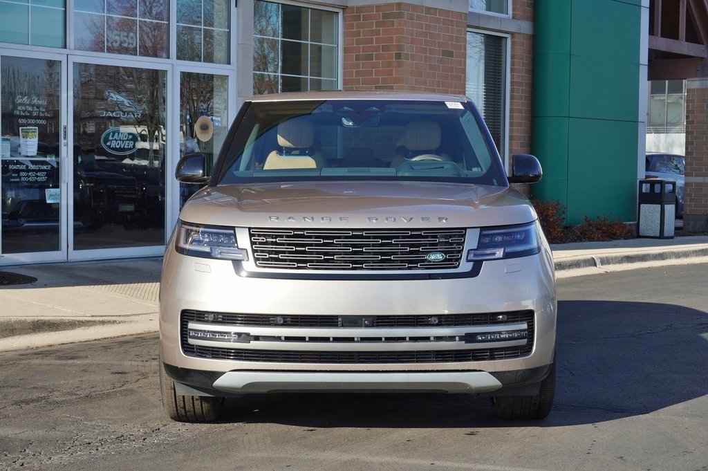 2026 LAND ROVER RANGE ROVER - Image 2