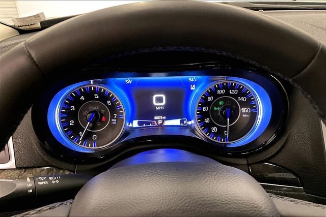 2023 Chrysler 300 Touring L - Photo 27